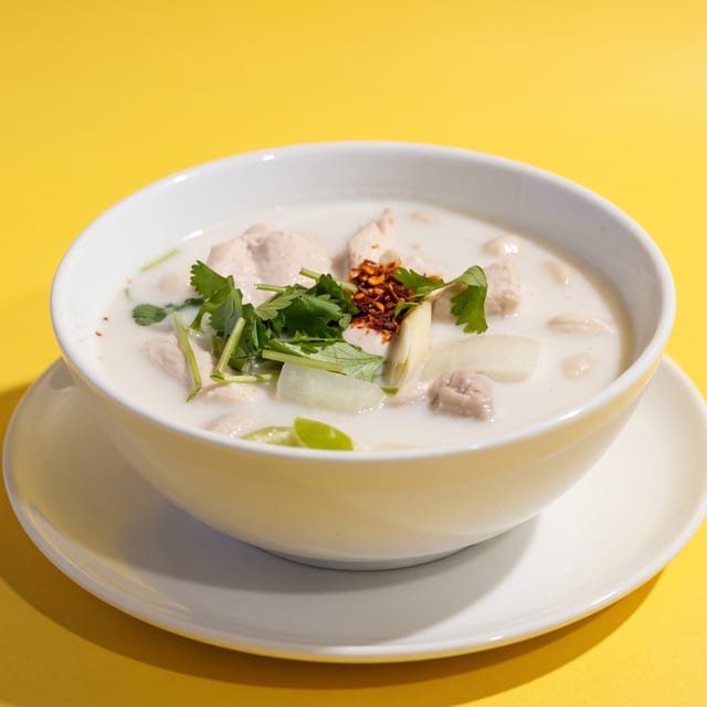 Tom Kha.